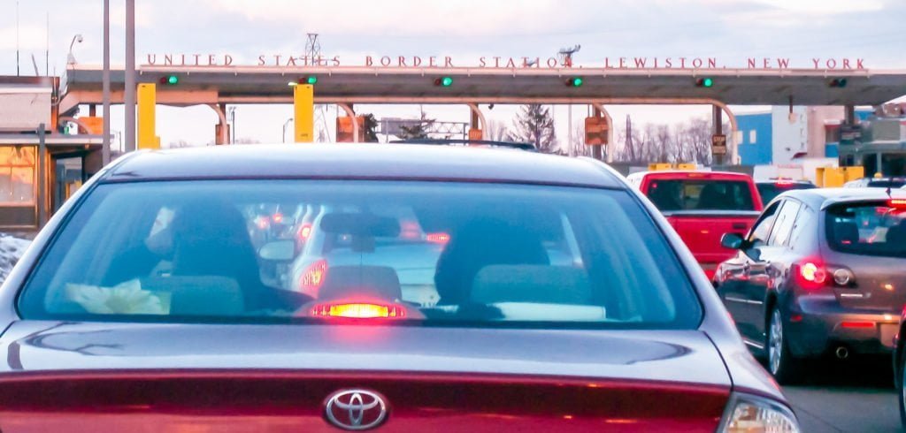Lewiston border crossing